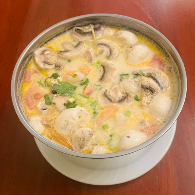 Tom Kha Soup (Large).
