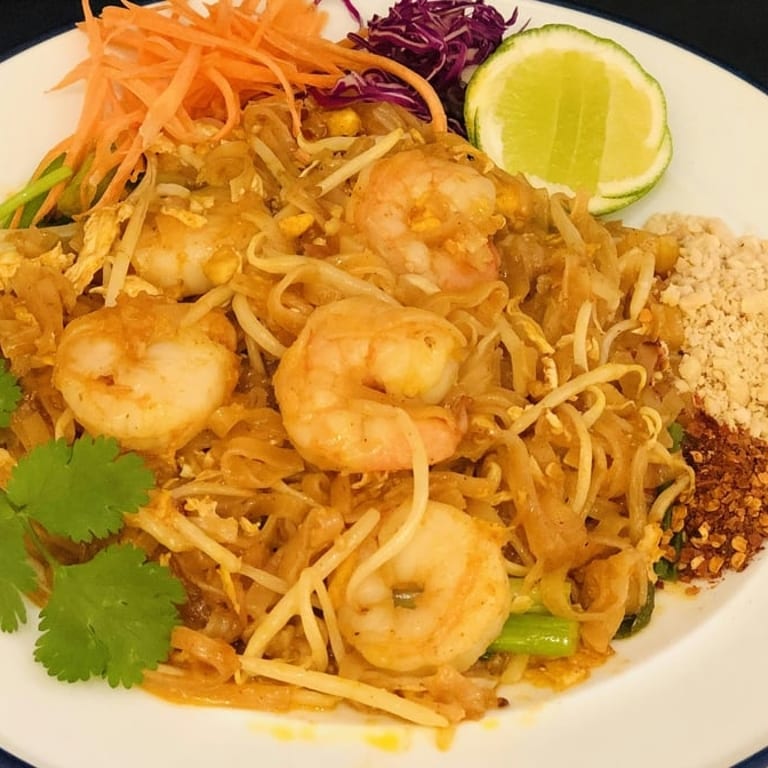 Pineapple Fried Rice: A Flavorful Thai Delight